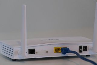 Soused se pořád připojoval na naši Wi-Fi. Naúčtovali jsme mu částku za používání a rychle přestal - Médium.cz
